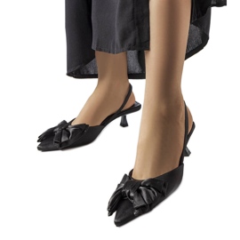 Černé vysoké podpatky s lukem černý