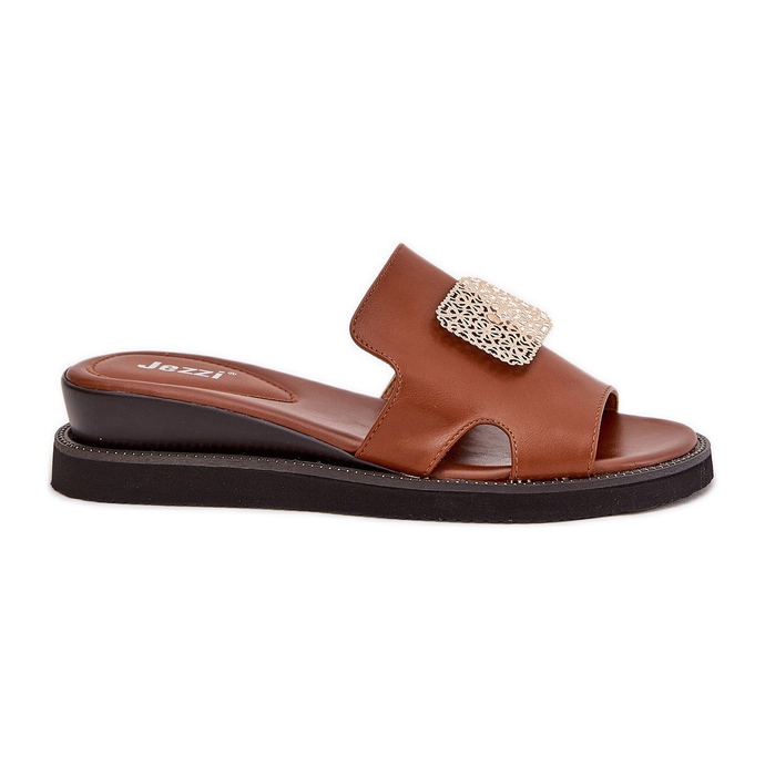 Jezzi Dámské žabky na kotlovém klínu s dekorací hnědou hnědý Jezzi Dámské žabky na kotlovém klínu s dekorací hnědou hnědý