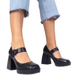 Černá čerpadla s čtvercovým nosem a sponou černý