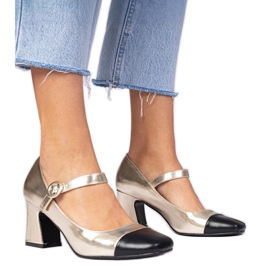 Zlaté dámské čerpadly s černým nosem zlatý Zlaté dámské čerpadly s černým nosem zlatý