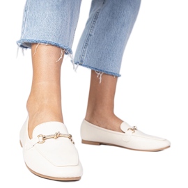Beige Elegantní mokamaty se zlatou dekorací a zirkony béžový Beige Elegantní mokamaty se zlatou dekorací a zirkony béžový
