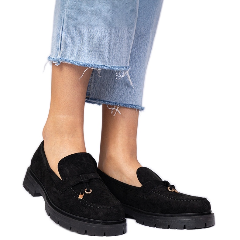 Černé mokasíny z Ekozamsz s dekorací černá