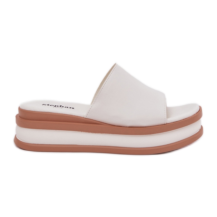 Klasické ženské pantofle na platformě a bílé klíny bílý