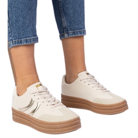 Beige tenisky ženské tenisky se zlatým doplňkem béžový Beige tenisky ženské tenisky se zlatým doplňkem béžový