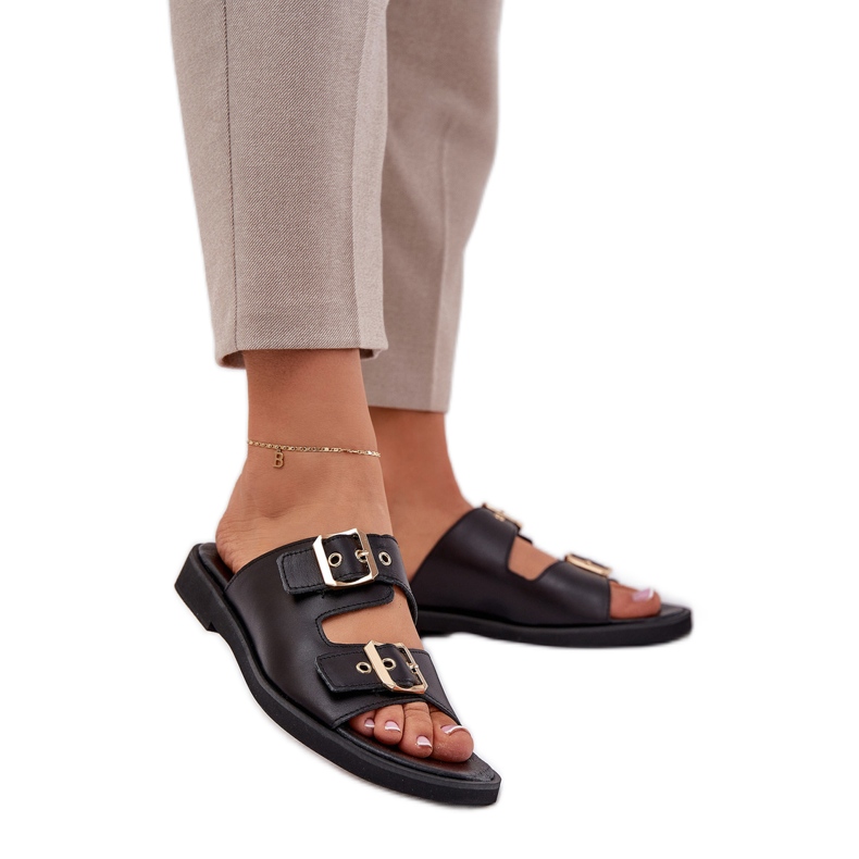 Kožené ploché žabky se Zazoo 3020 Černé svorky černá Kožené ploché žabky se Zazoo 3020 Černé svorky černá