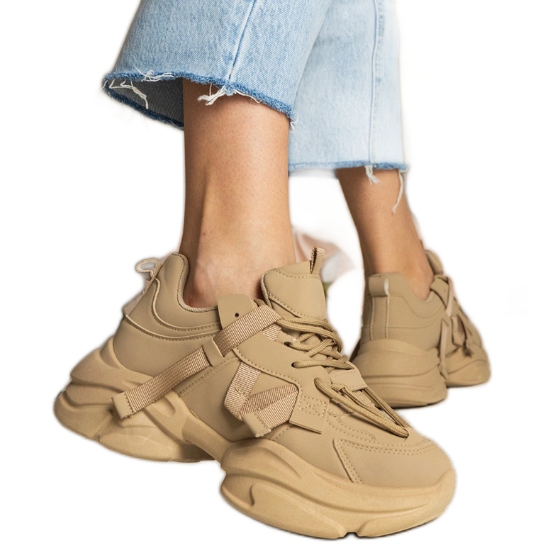 Hnědé ženské masivní sportovní tenisky hnědý