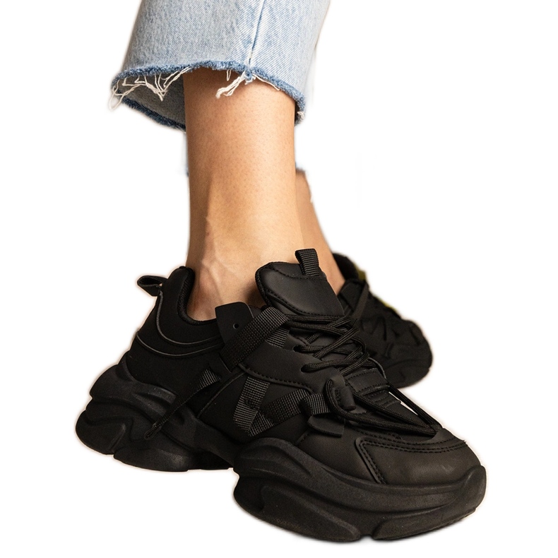 Dámské masivní sporty žen z černých tenisek černá Dámské masivní sporty žen z černých tenisek černá