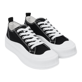 Černobílé tenisky se silnou podrážkou černý