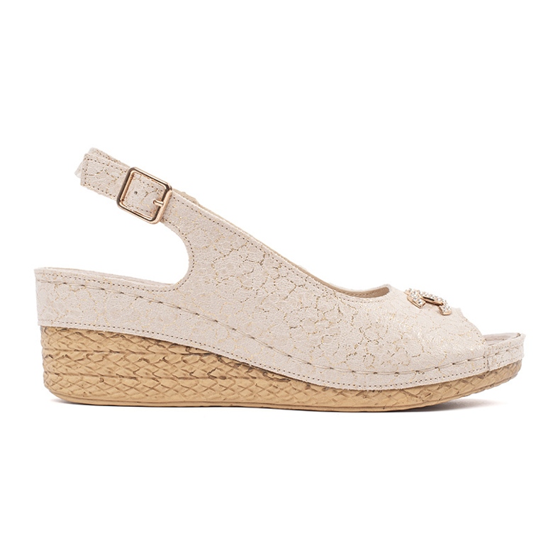 Goodin Béžové klínové sandály s sponou béžový Goodin Béžové klínové sandály s sponou béžový