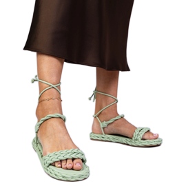Zelené dámské sandály pletené zelený
