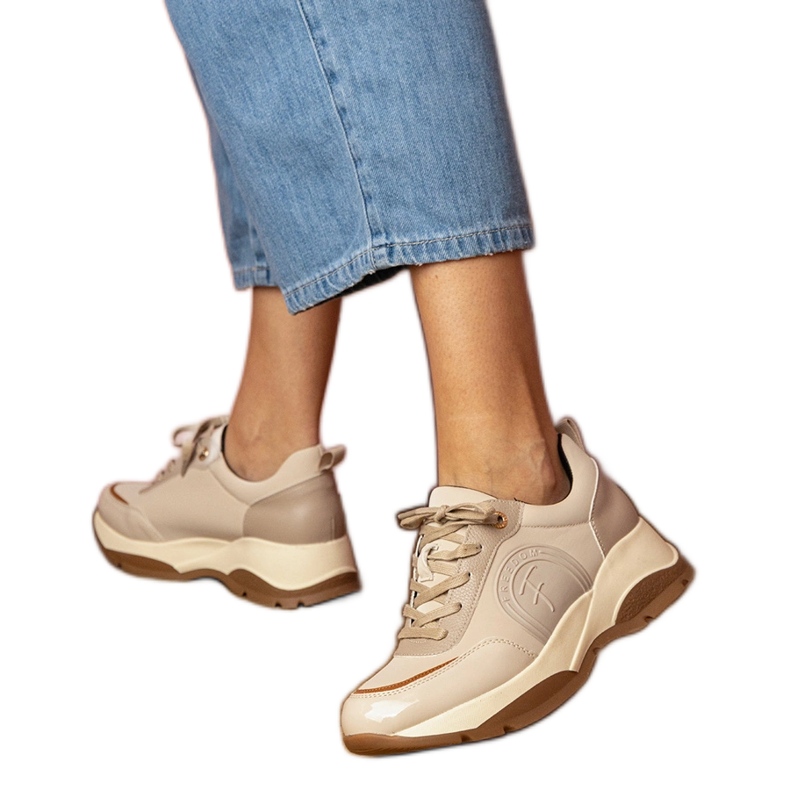 Béžové dámské sportovní tenisky béžový