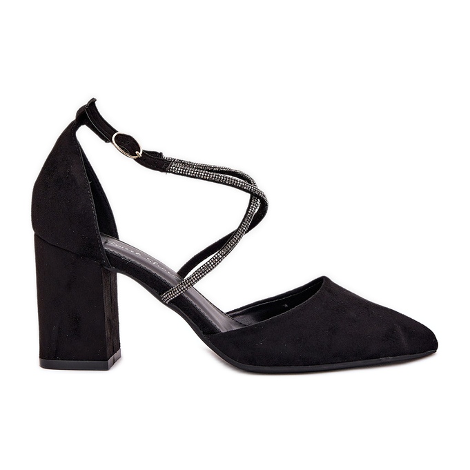 Čerpadla s špičatými prsty a zdobenými pruhy na sloupu černé černá Čerpadla s špičatými prsty a zdobenými pruhy na sloupu černé černá