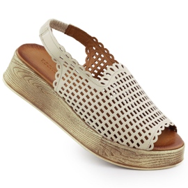 Kožené sandály na platformě Firefly Openwork T.Sokolski L25-724 zlatý