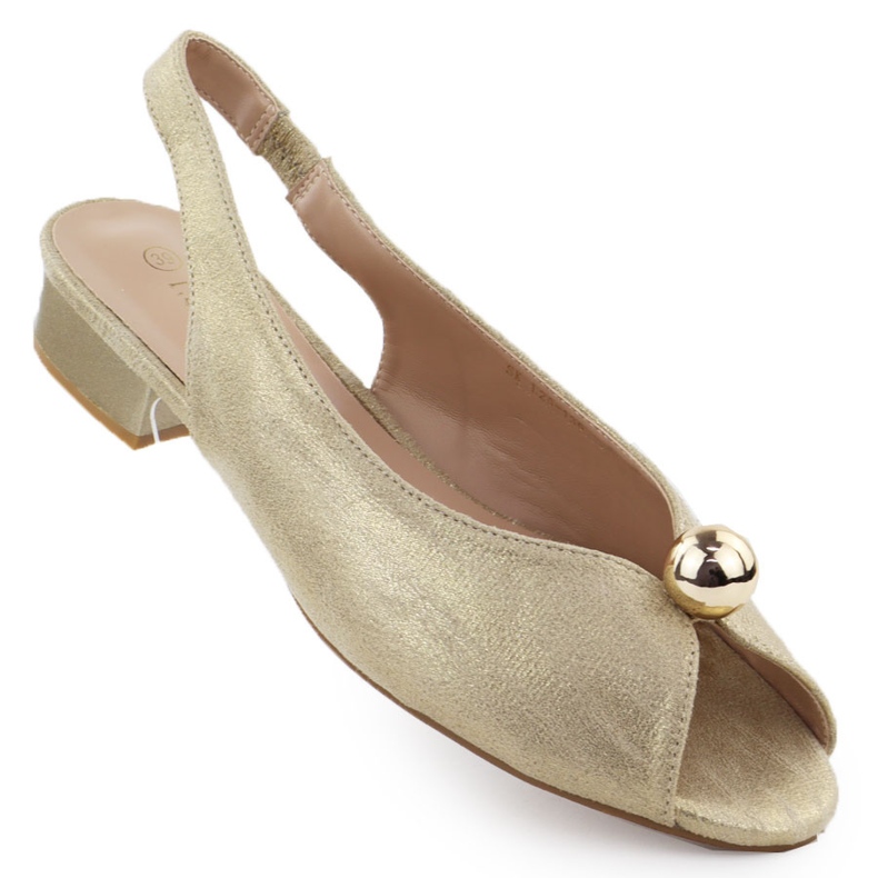 Dámské sandály s nízkým pokojem zlaté t.sokolski 136 zlatý