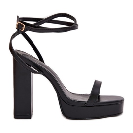 Dámské sandály s černým proužkem