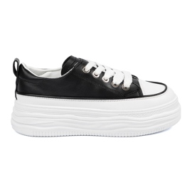 Černé a bílé tenisky na platformě černý