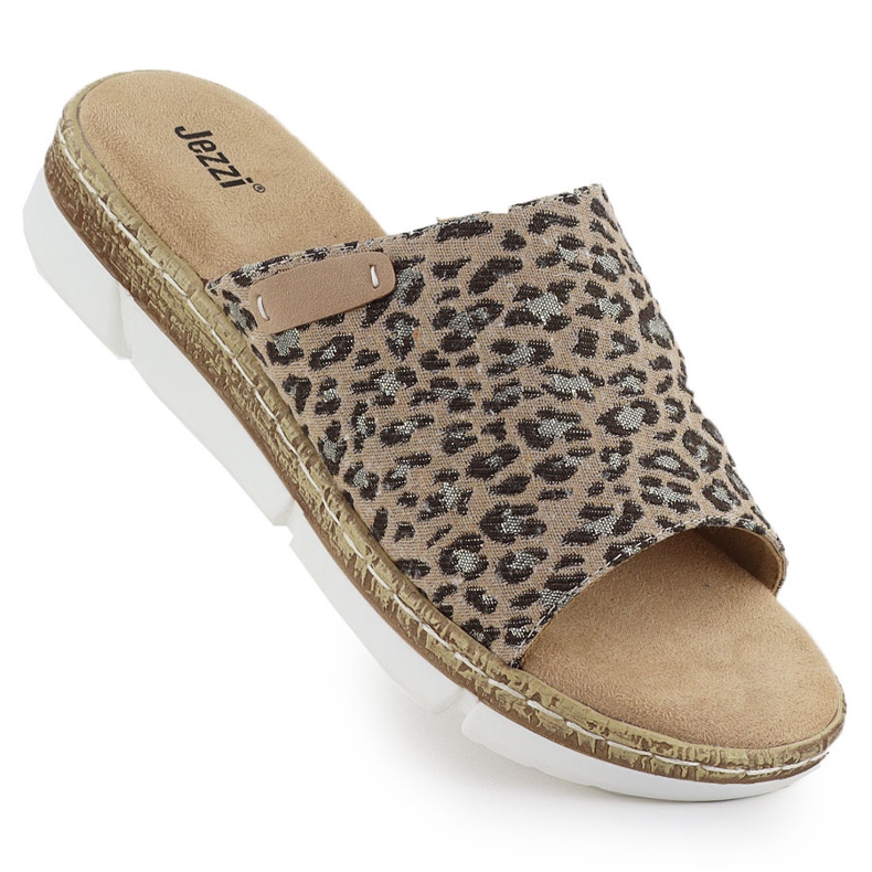 Dámské žabky na leopard tisk Beige Jezzi 8832 béžový Dámské žabky na leopard tisk Beige Jezzi 8832 béžový