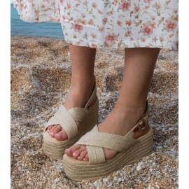 Sandály Beige Espadrilles na platformě s pruhy béžový