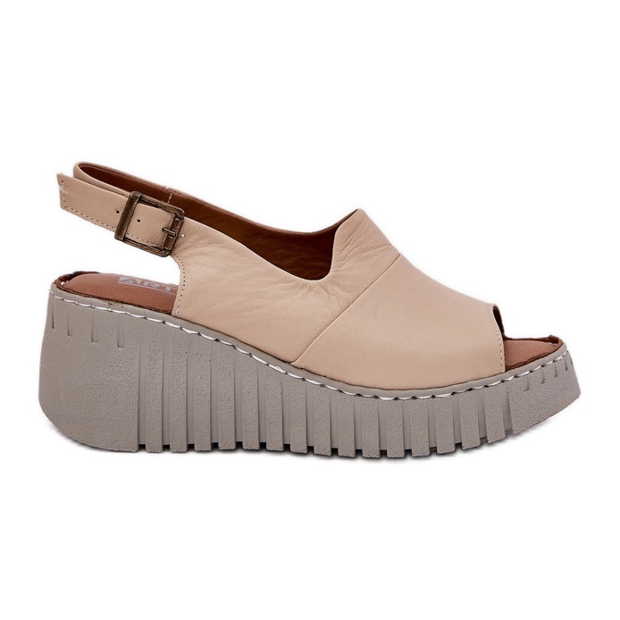 ARTIKER Dámské sandály vyrobené z přírodní kůže na Wedge Artker 56C0957 BEIGE béžový ARTIKER Dámské sandály vyrobené z přírodní kůže na Wedge Artker 56C0957 BEIGE béžový