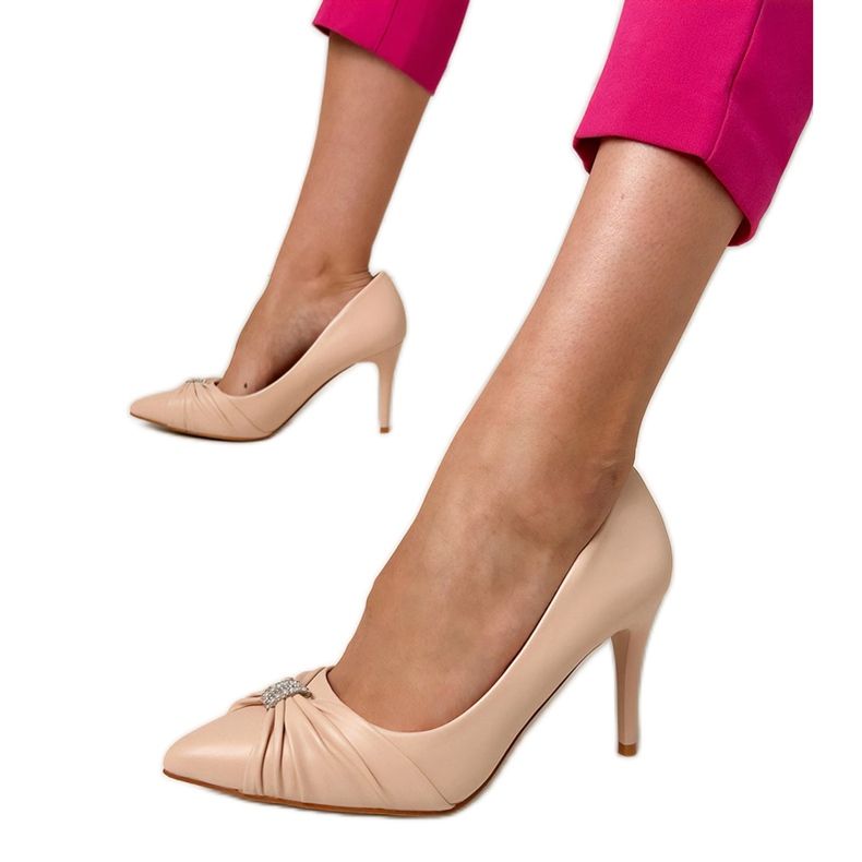 Beige Classic Pumps na špendlíku se zirkony béžový
