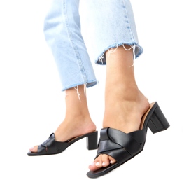 Black Classic Flip Flops on The Risana Eco -leather Post černý