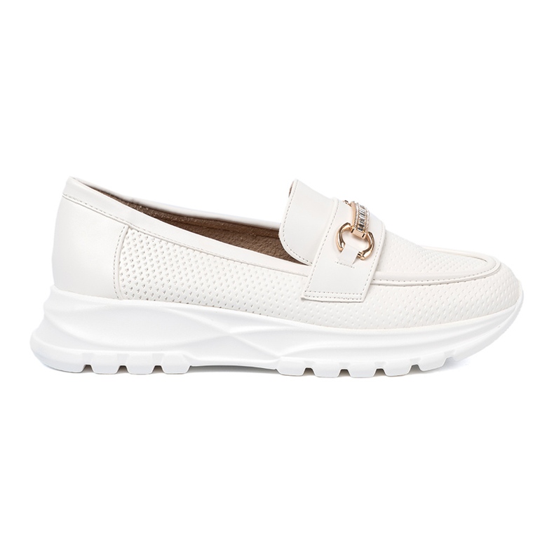 Shelvt Bílé mokasíny s dekorativním zlatým prvkem. bílý