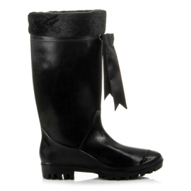 Vysoké boty se zateplením černý