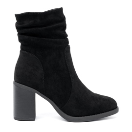 Shelvt Elegantní černé boty na sloupu s krmivým svrškem černý
