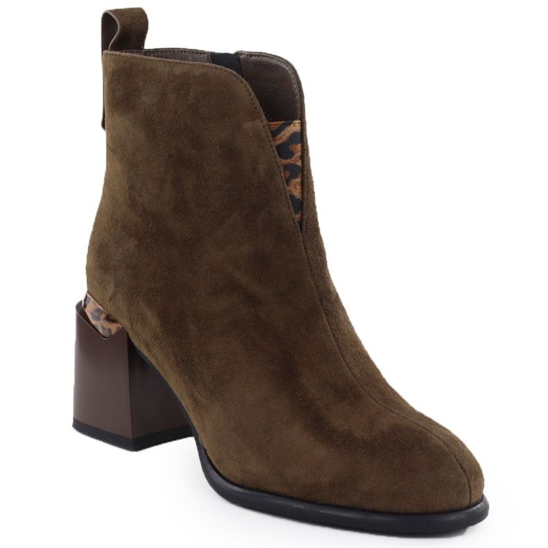 Kožené boty na dekorativní post Brown Vinceza 66811a hnědý Kožené boty na dekorativní post Brown Vinceza 66811a hnědý