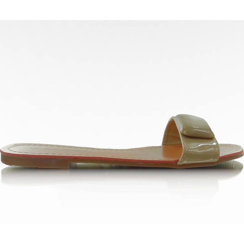 Pantofle s páskem 8293-60 khaki Pantofle s páskem 8293-60 khaki