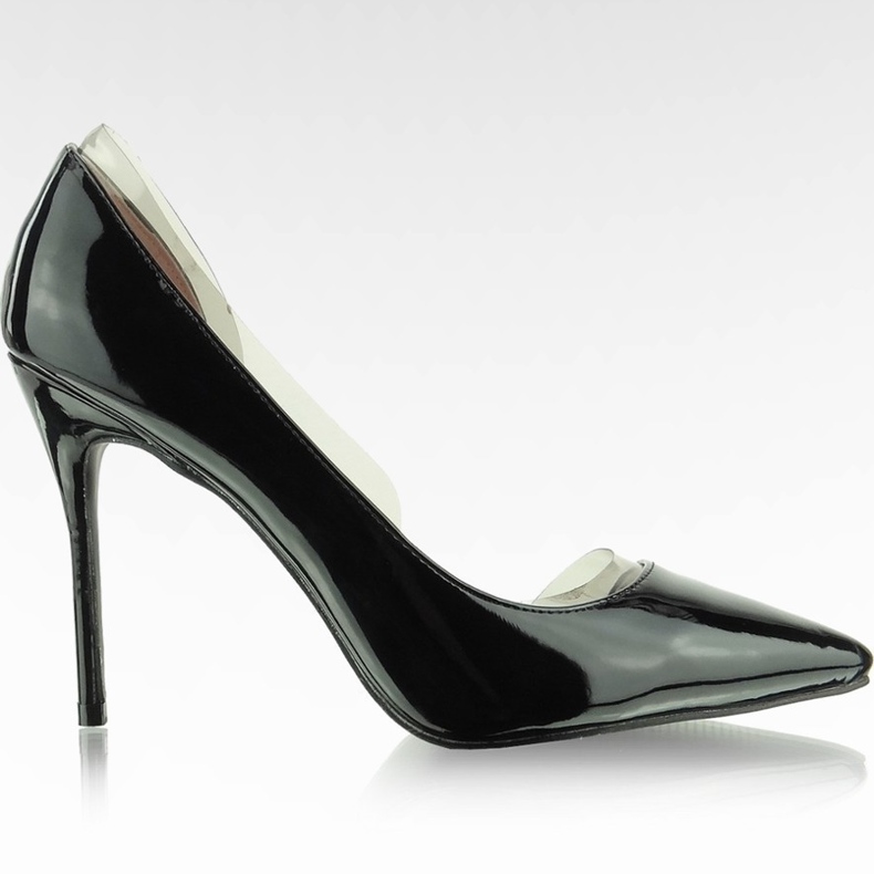 Asymetrické čerpadla na černé patě černá