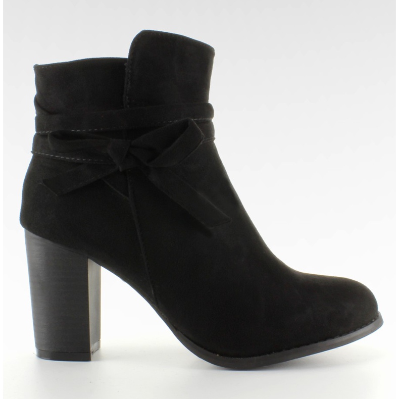 Černé vysoké podpatky s mašlí černá