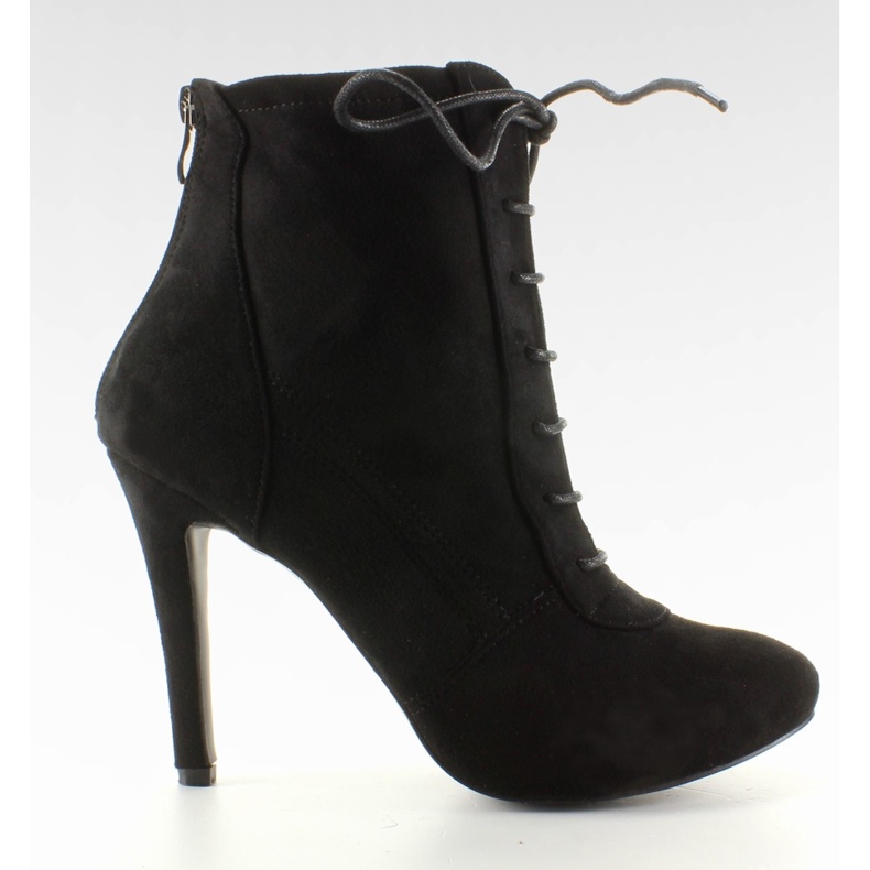 Černé šněrovací podpatky černá