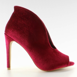 Sametové lodičky 8751 Červené kozačky