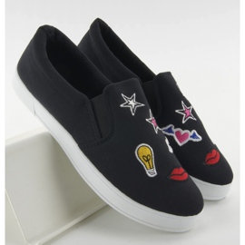 Slipony s JX41P černými skvrnami