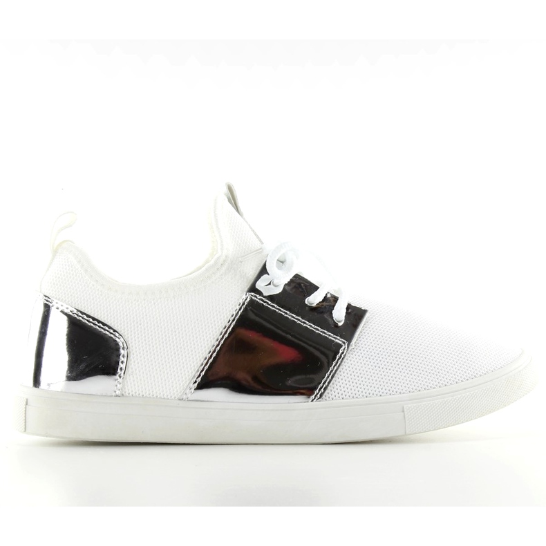 Vzdušná sportovní obuv A-120 BÍLÁ / STŘÍBRNÁ bílý