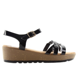 Sandály na korkovém klínovém podpatku 9051 černé černá Sandály na korkovém klínovém podpatku 9051 černé černá