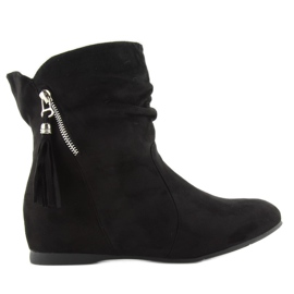 Saszki s ozdobným černým zipem PE102