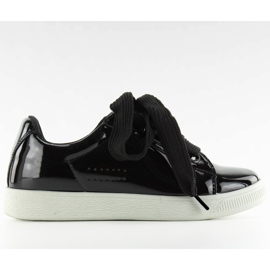 Bílé tenisky zy-7a733 černé černý