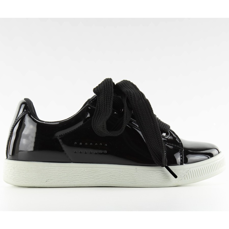 Bílé tenisky zy-7a733 černé černá