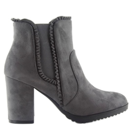 Boty na vysokém podpatku s volánem m269p Šedá