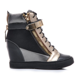 Poutavé tenisky černý