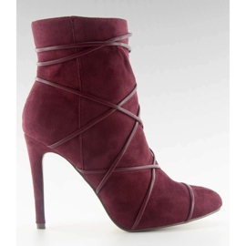 Semišové víno m278p červený