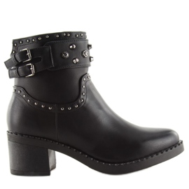 Černé kozačky na širokém podpatku 8663 black černý