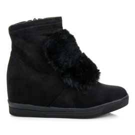 Tenisky na klínku s kožíškem černý