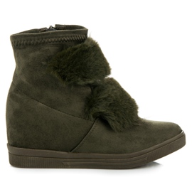 Tenisky na klínku s kožíškem zelený