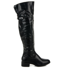 Černé kozačky nad kolena černá