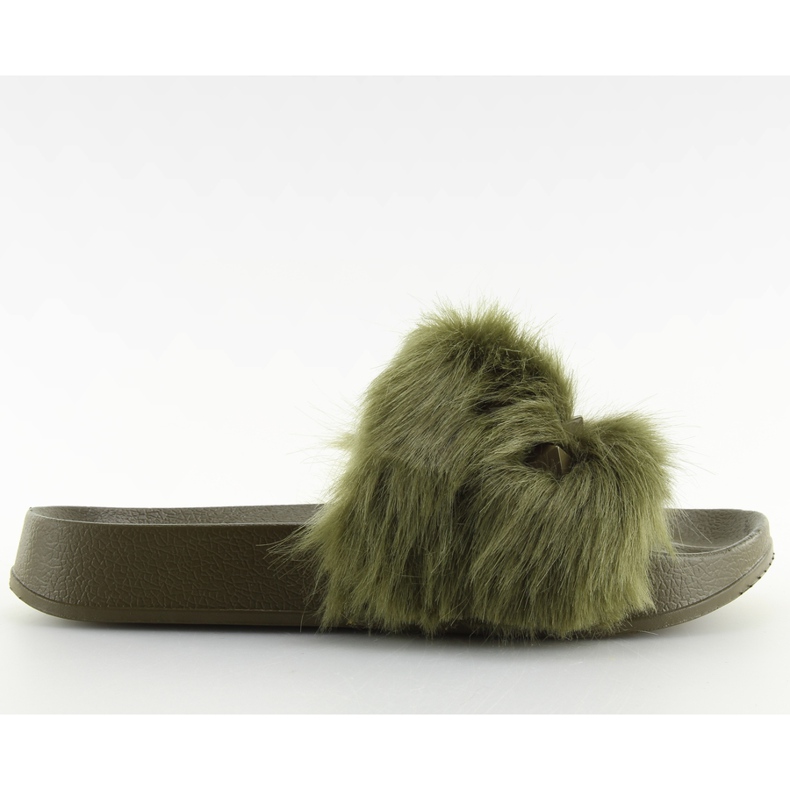 Zelené S37 zelené pantofle s kožíškem zelená