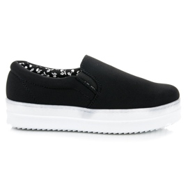 Mckeylor Černé slipy na platformě černý