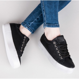 Černé tenisky černá Černé tenisky černá